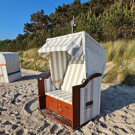 בינץ Ankerplatz Am Suedstrand, Fewo Mit 2 Schlafzimmer Und Eigenen Strandkorb מראה חיצוני תמונה